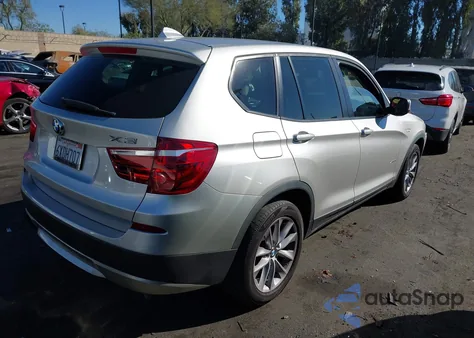 2013 BMW X3 xDrive28I z USA, uszkodzony, nr VIN 5UXWX9C54D0A15190